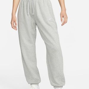 NIKE GREY SWEATPANTS